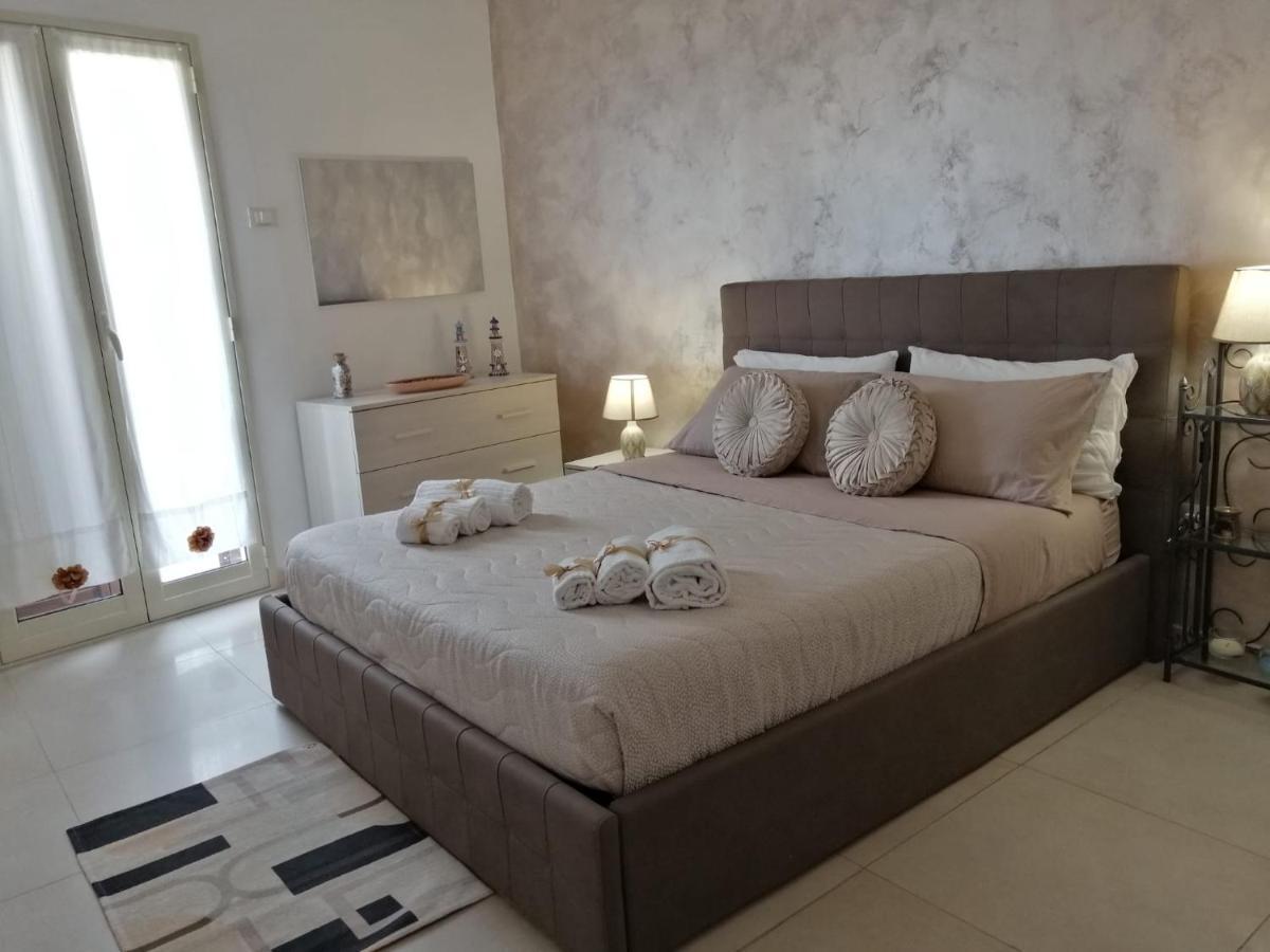 Casa Gelsomino Apartment Noto Bagian luar foto