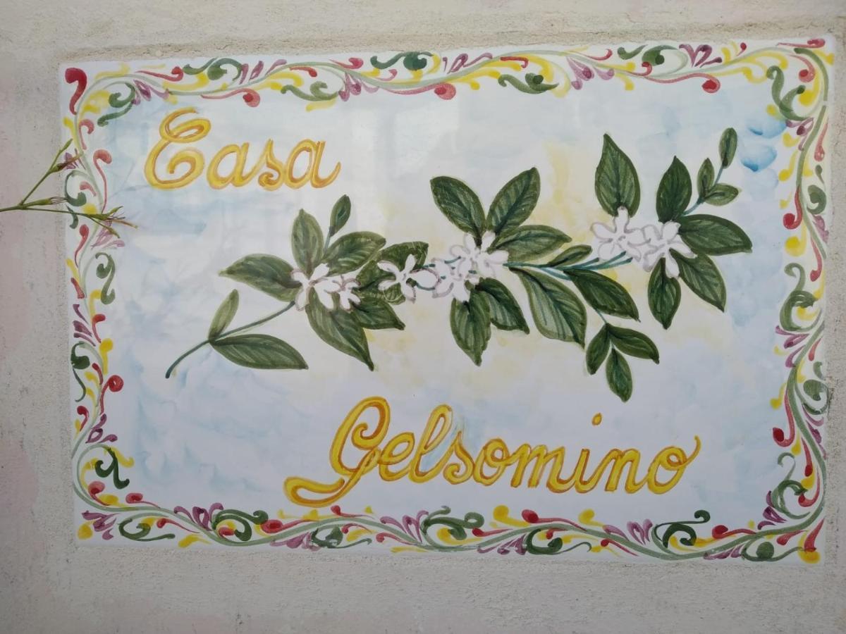 Casa Gelsomino Apartment Noto Bagian luar foto
